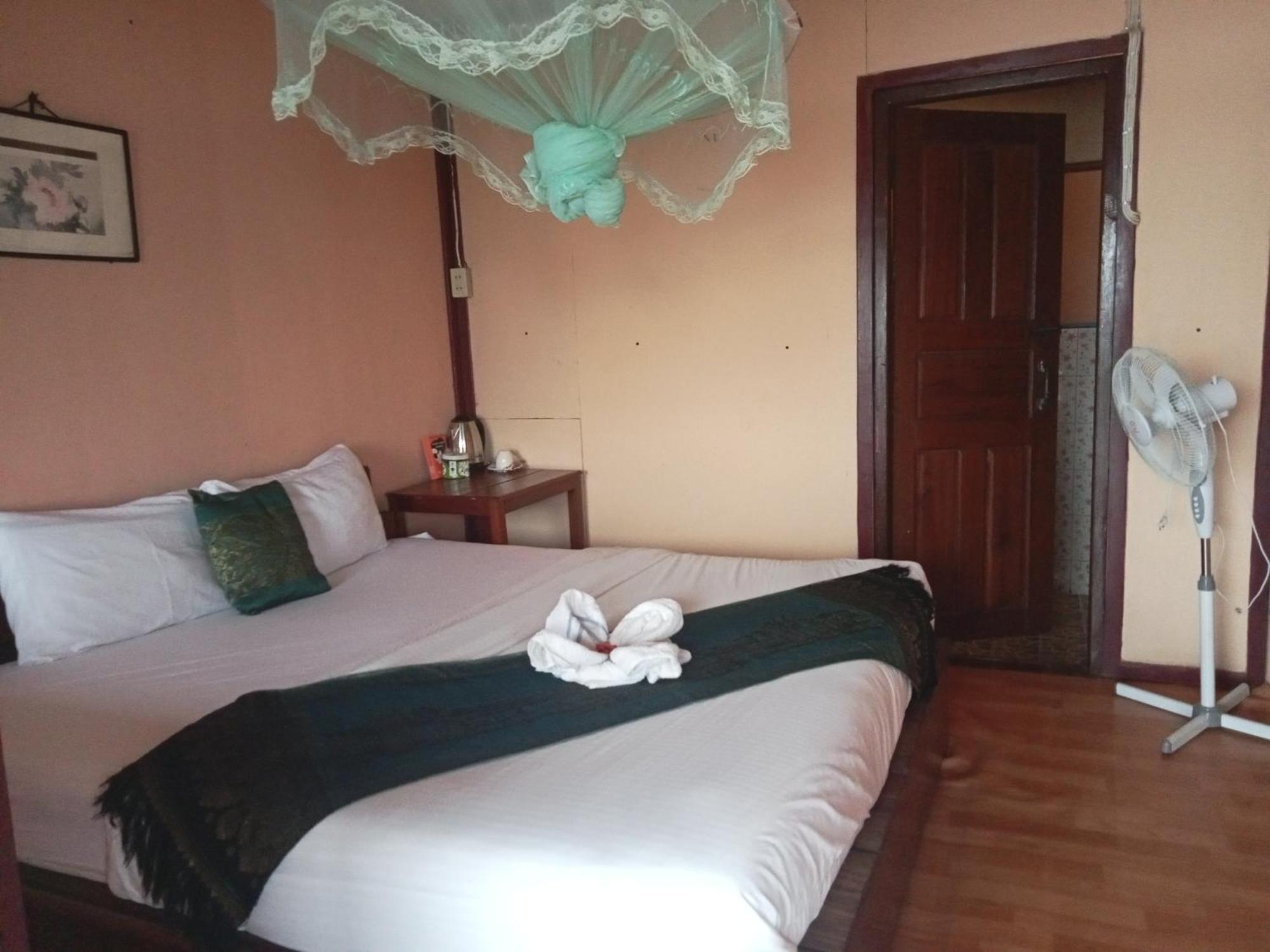 Muang Không Champa Guesthouse מראה חיצוני תמונה
